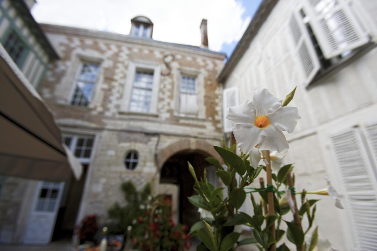 Hotel Saint Georges Troyes Exterior photo